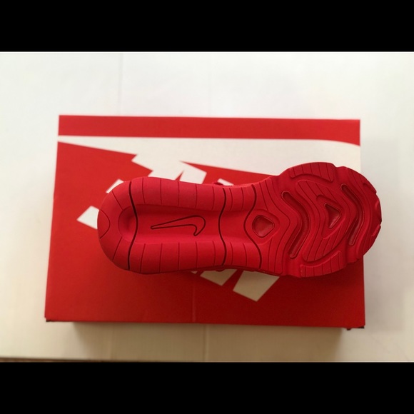 NIKE Air Max 200 Men Shoes CU4878600 Triple Red - Picture 4 of 8